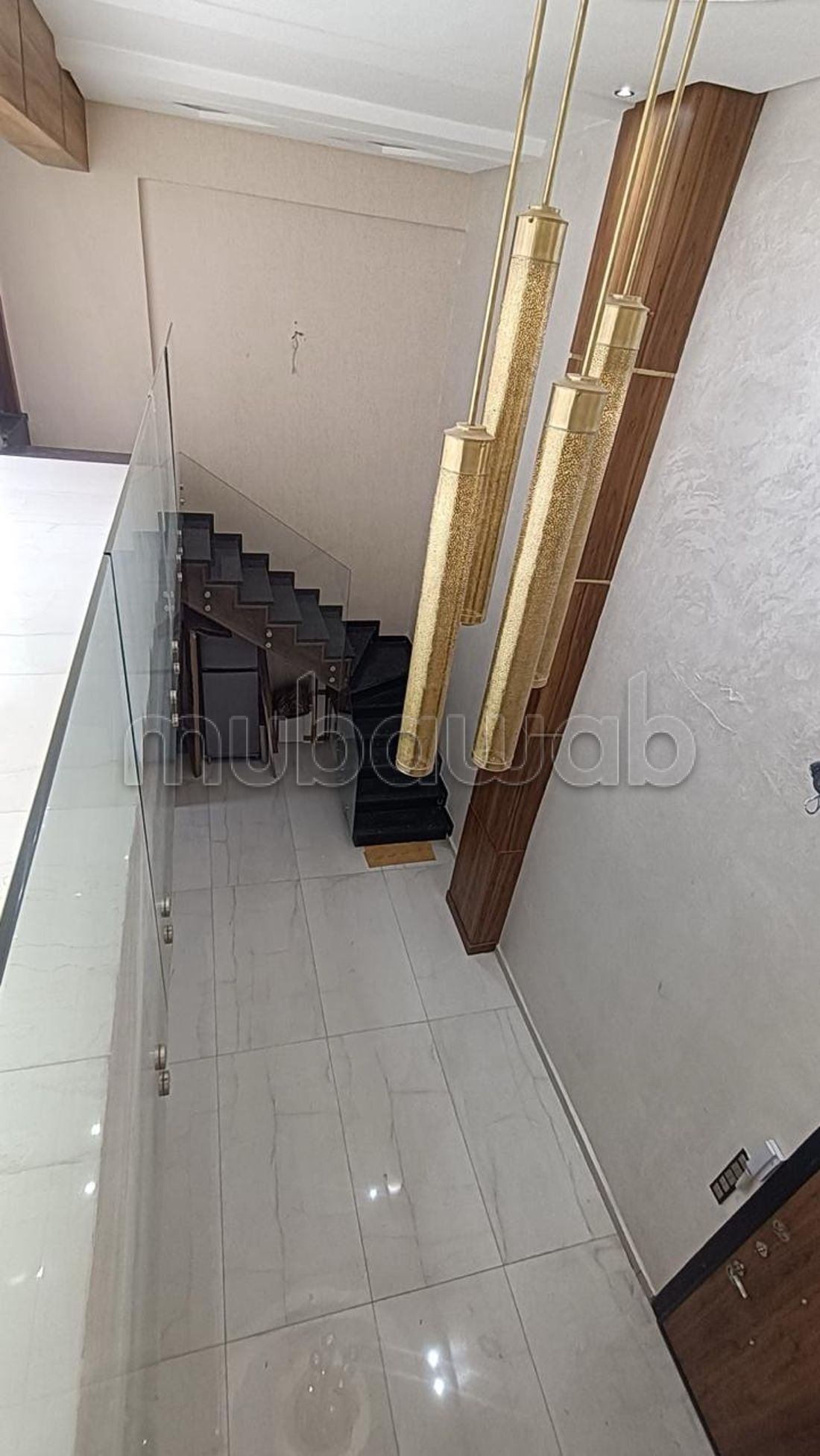 Dúplex para uso profesional en venta