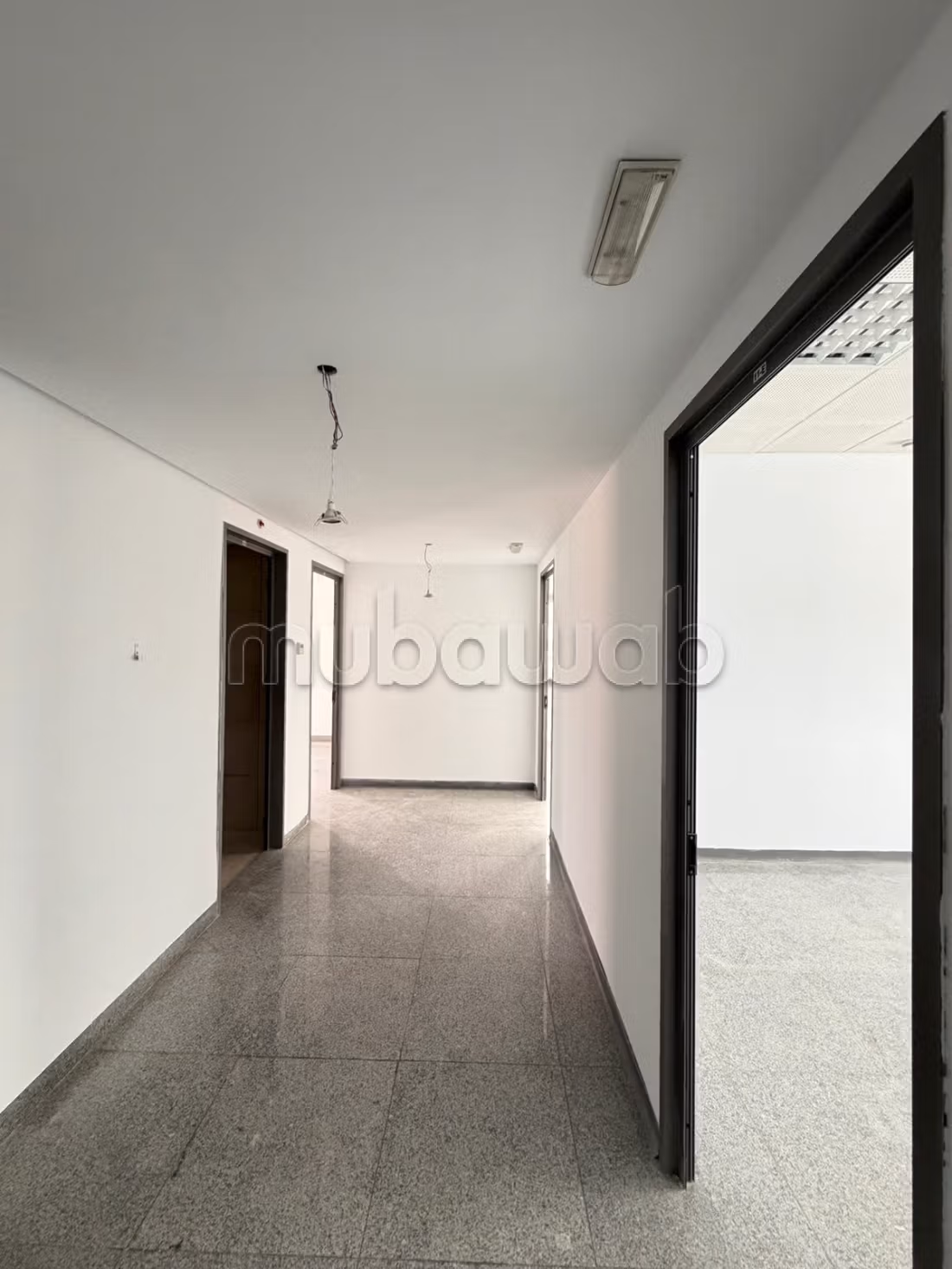 A louer immeuble R4 en 45 pièces à Charguia 2