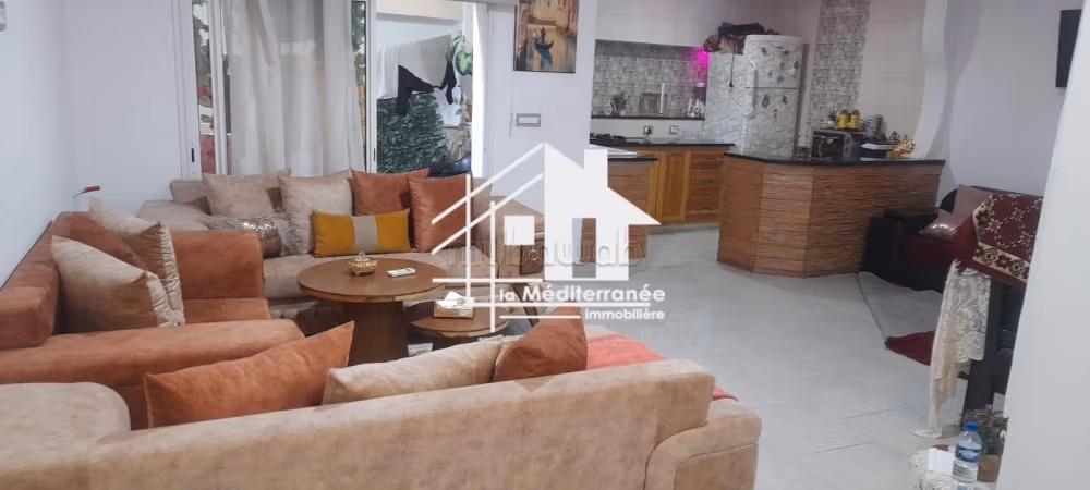 Rent your house in Bab Jazira. Total area 90 m². Equipped kitchen