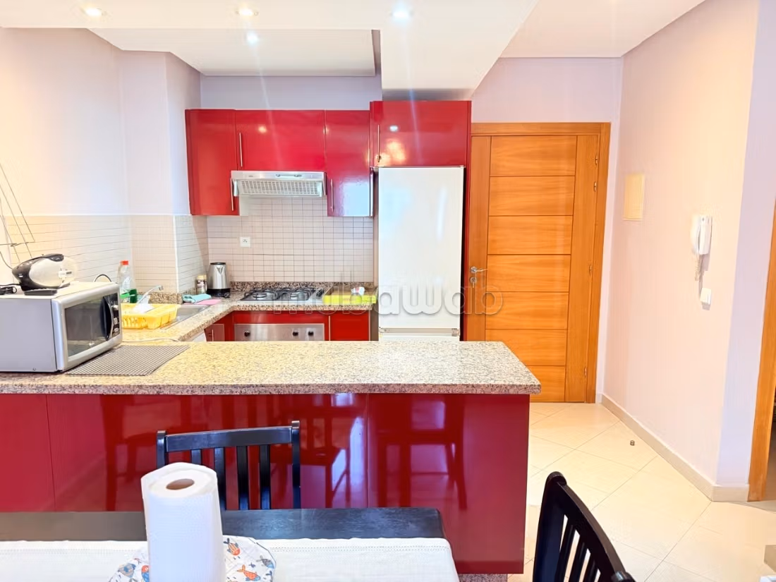 Très bel studio en location près bd Anfa. 1 belle chambre. Meublé — 2