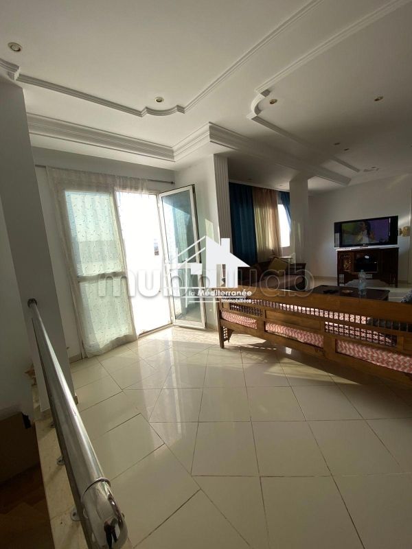 Very nice apartment for rent in Le Bardo. 2 large rooms. Cellar