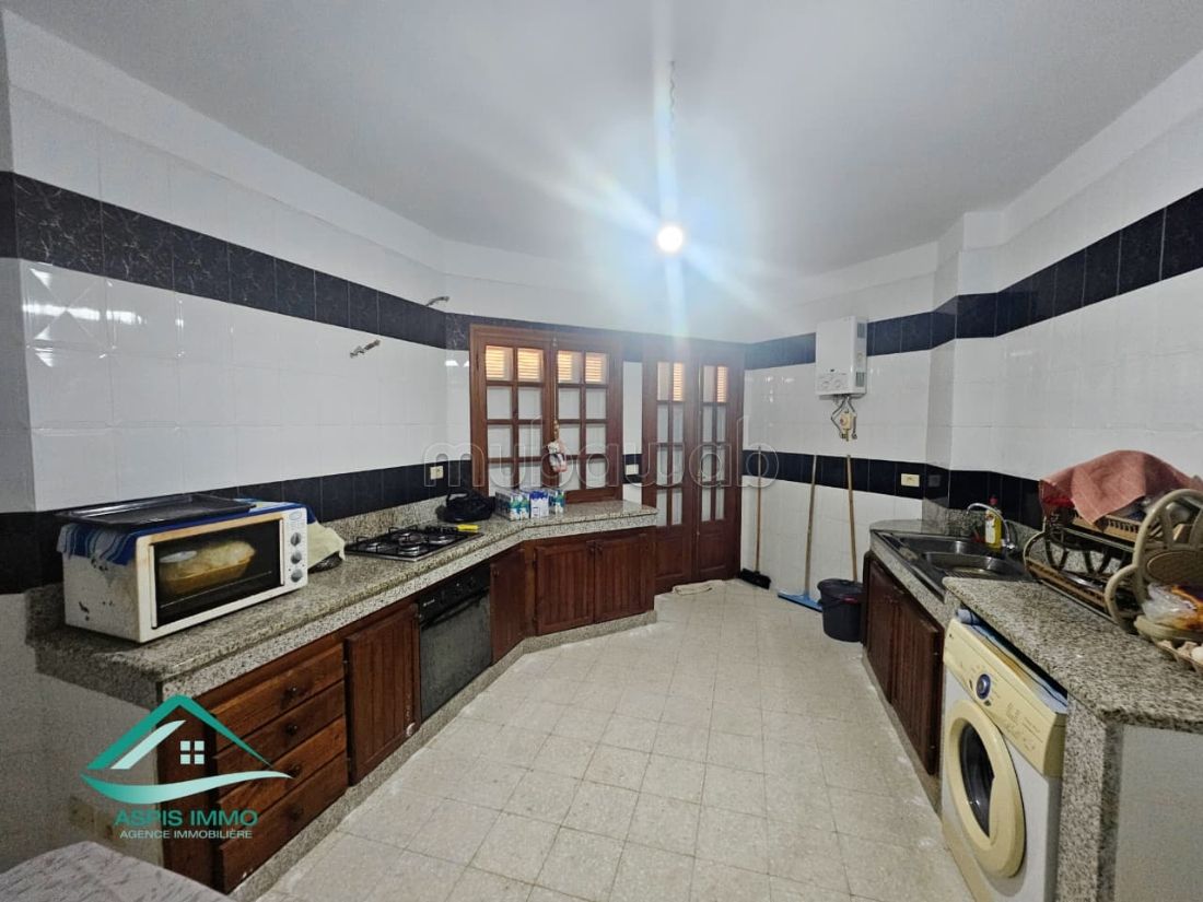 Villa 700 m² à Petit paris Kelibia