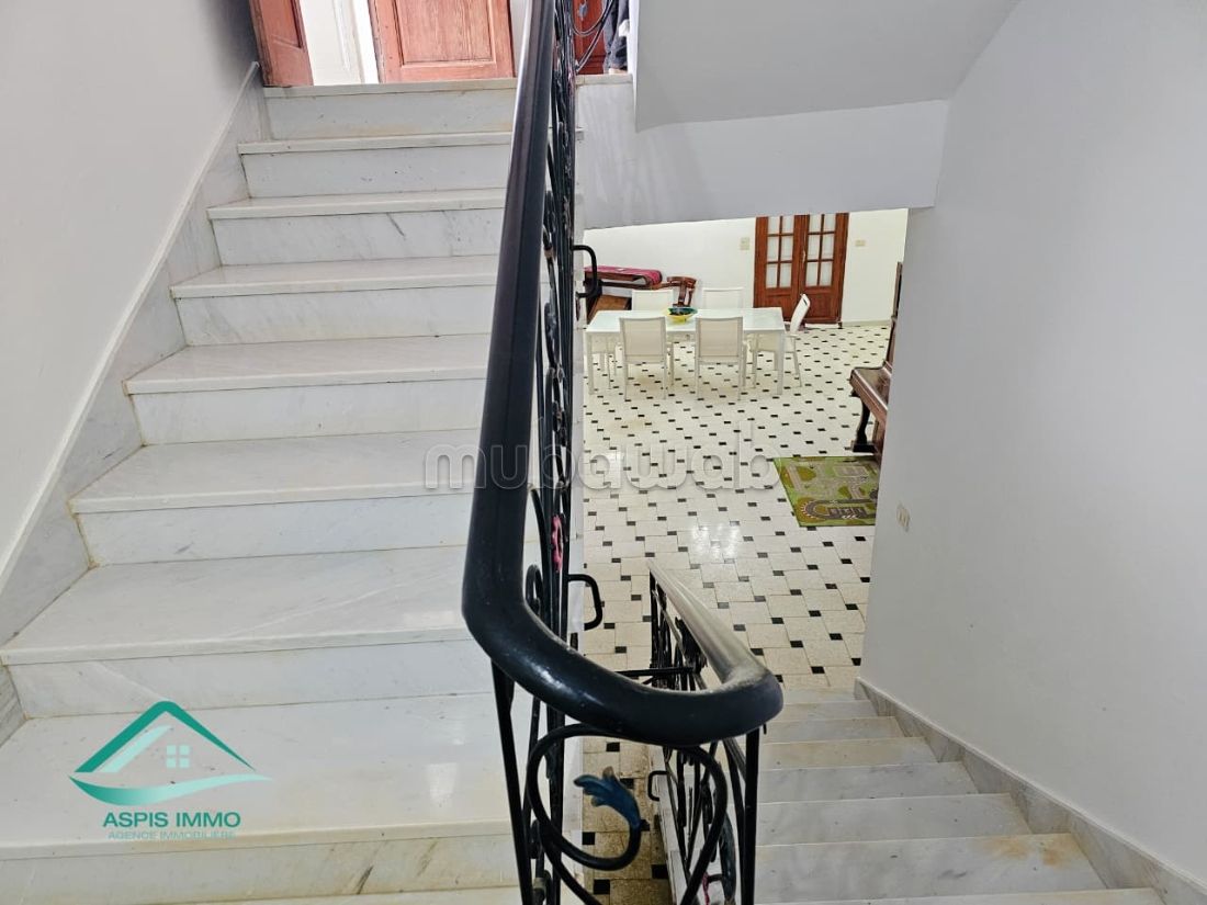 Villa 700 m² à Petit paris Kelibia