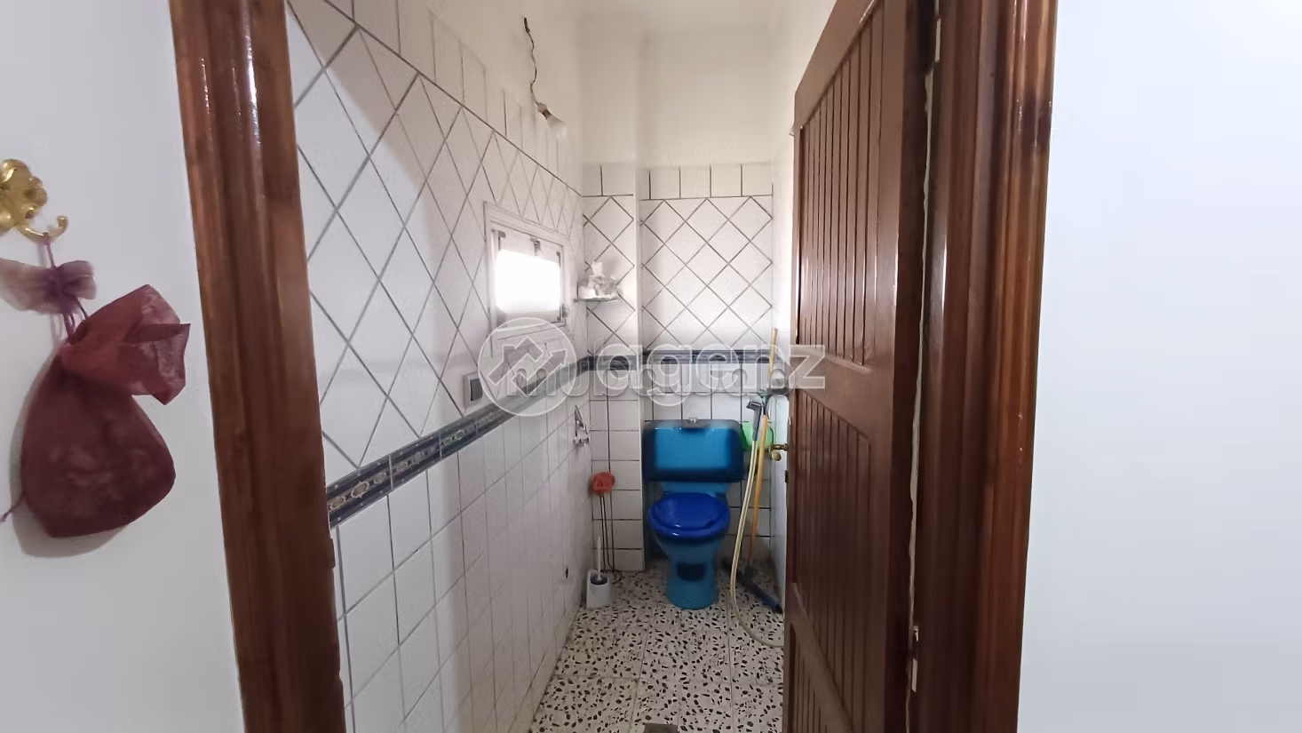 Casa en venta en Hay Mansour. 6 dormitorios. Garaje privado