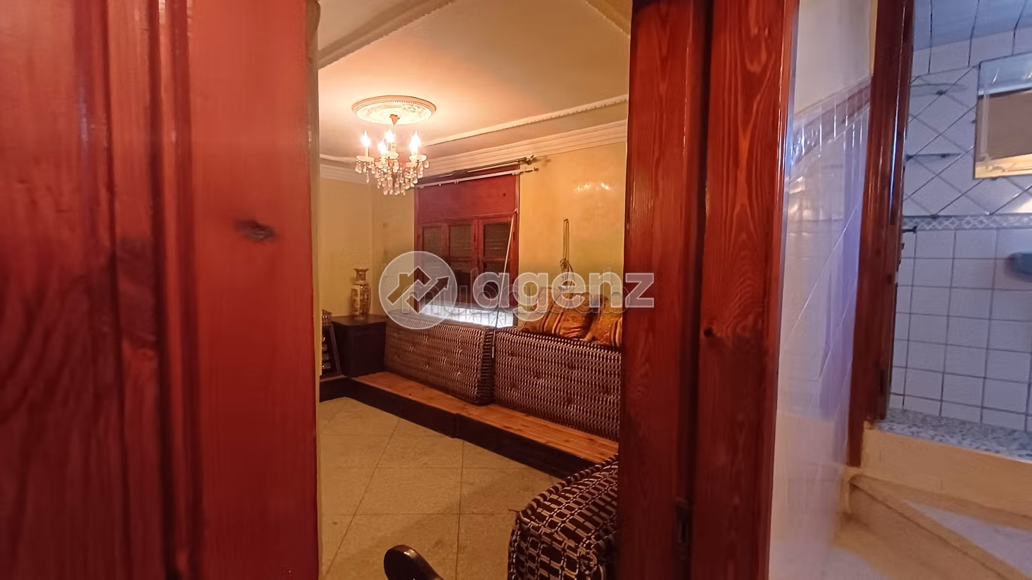 Casa en venta en Hay Mansour. 6 dormitorios. Garaje privado