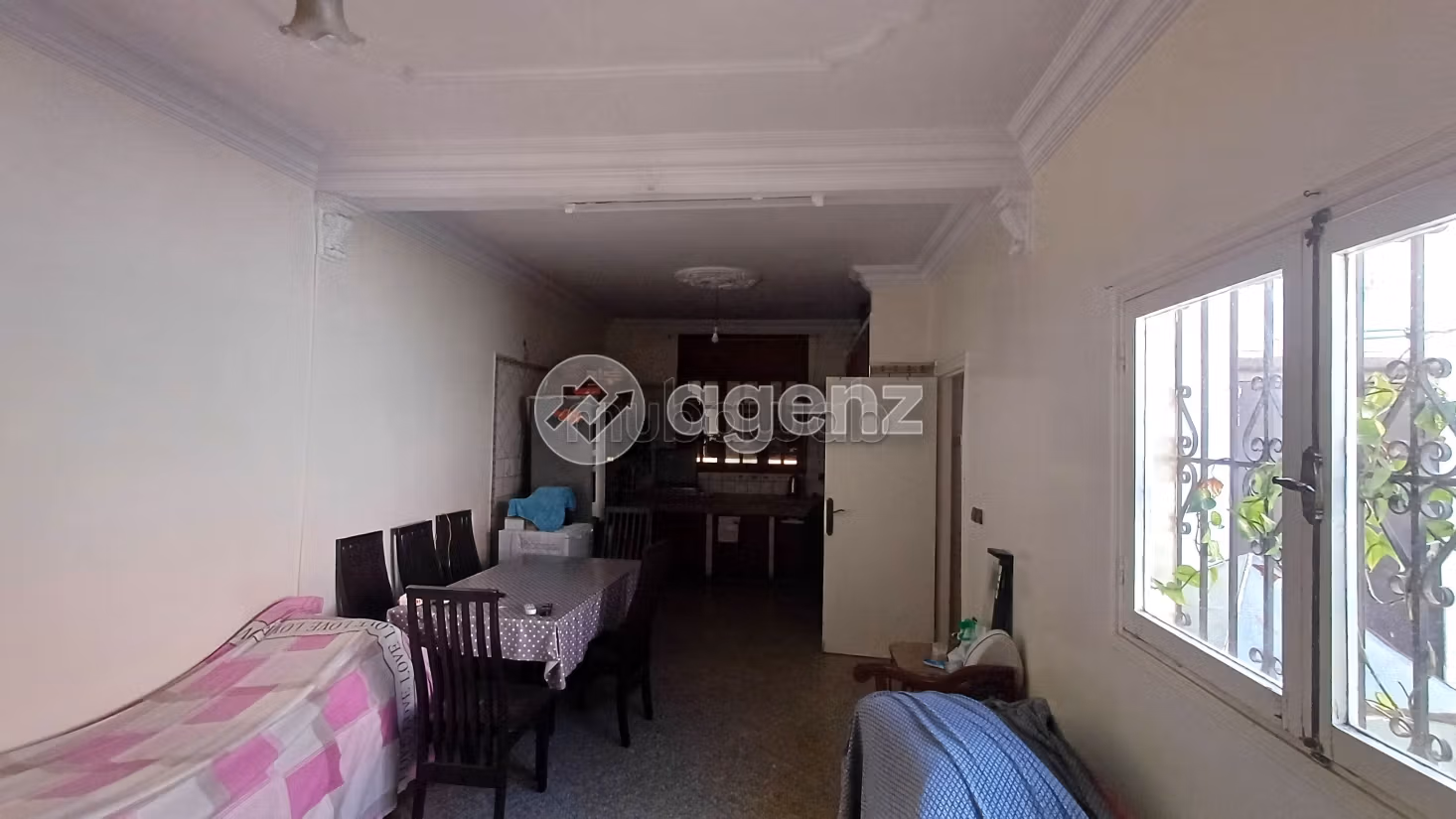Casa en venta en Hay Mansour. 6 dormitorios. Garaje privado