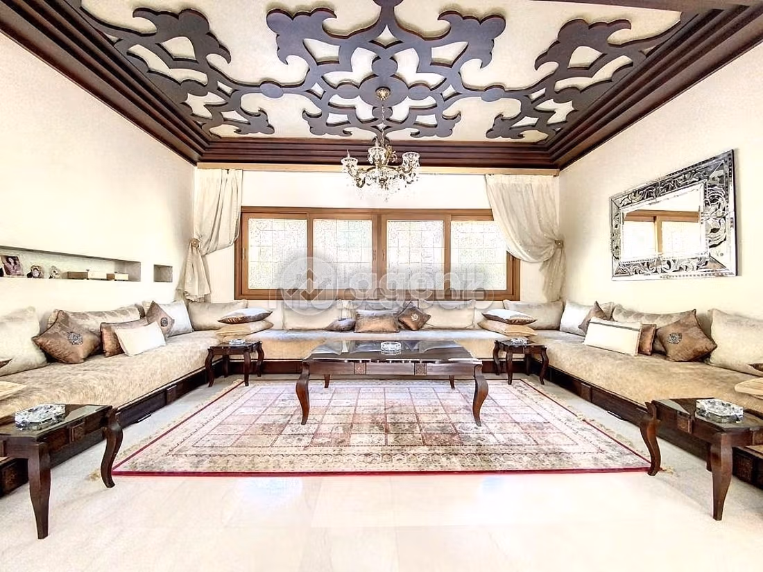 Villa à vendre 680 m², 3 chambres Mandarona Casablanca