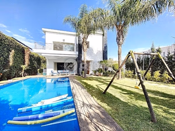 Villa à vendre 680 m², 3 chambres Mandarona Casablanca