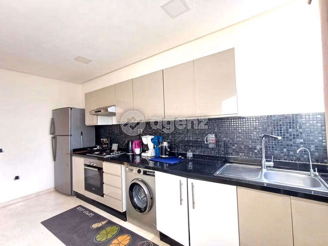Appartement à vendre 133 m², 3 chambres Oulad Azzouz Dar Bouazza