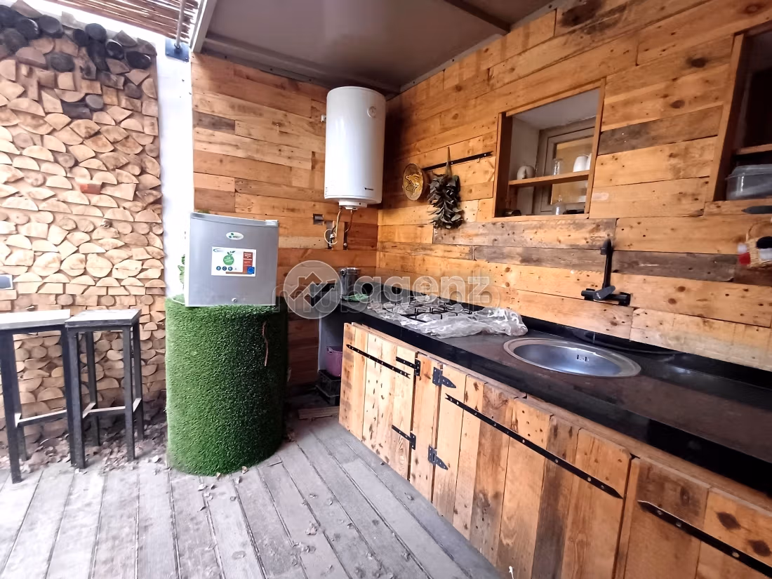 Appartement à vendre 133 m², 3 chambres Oulad Azzouz Dar Bouazza
