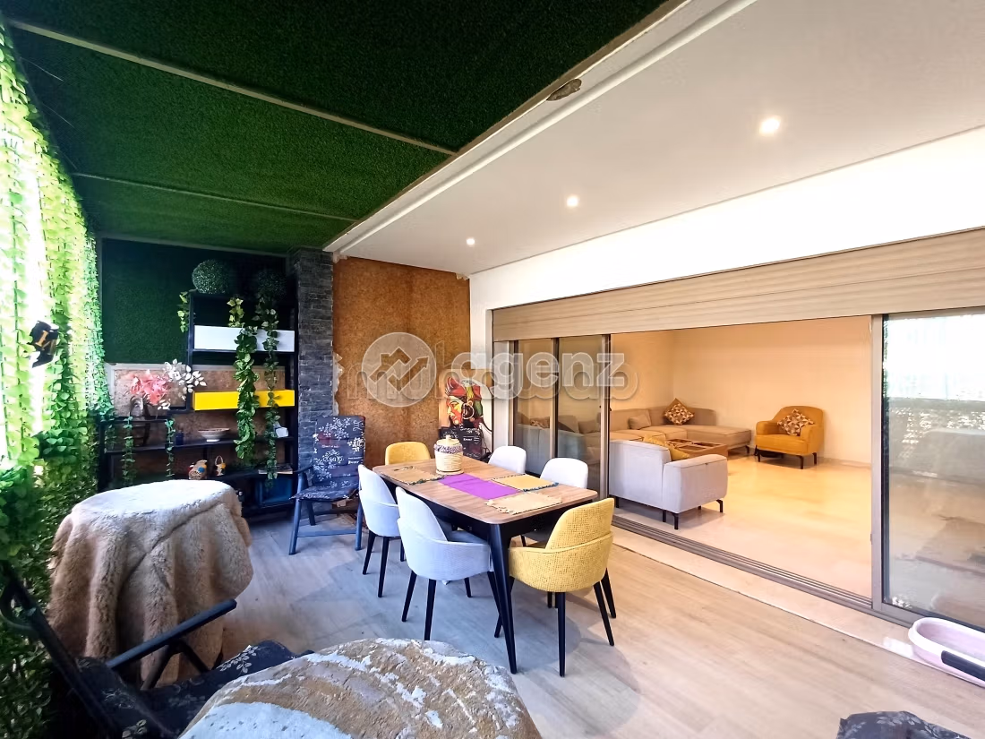 Appartement à vendre 133 m², 3 chambres Oulad Azzouz Dar Bouazza