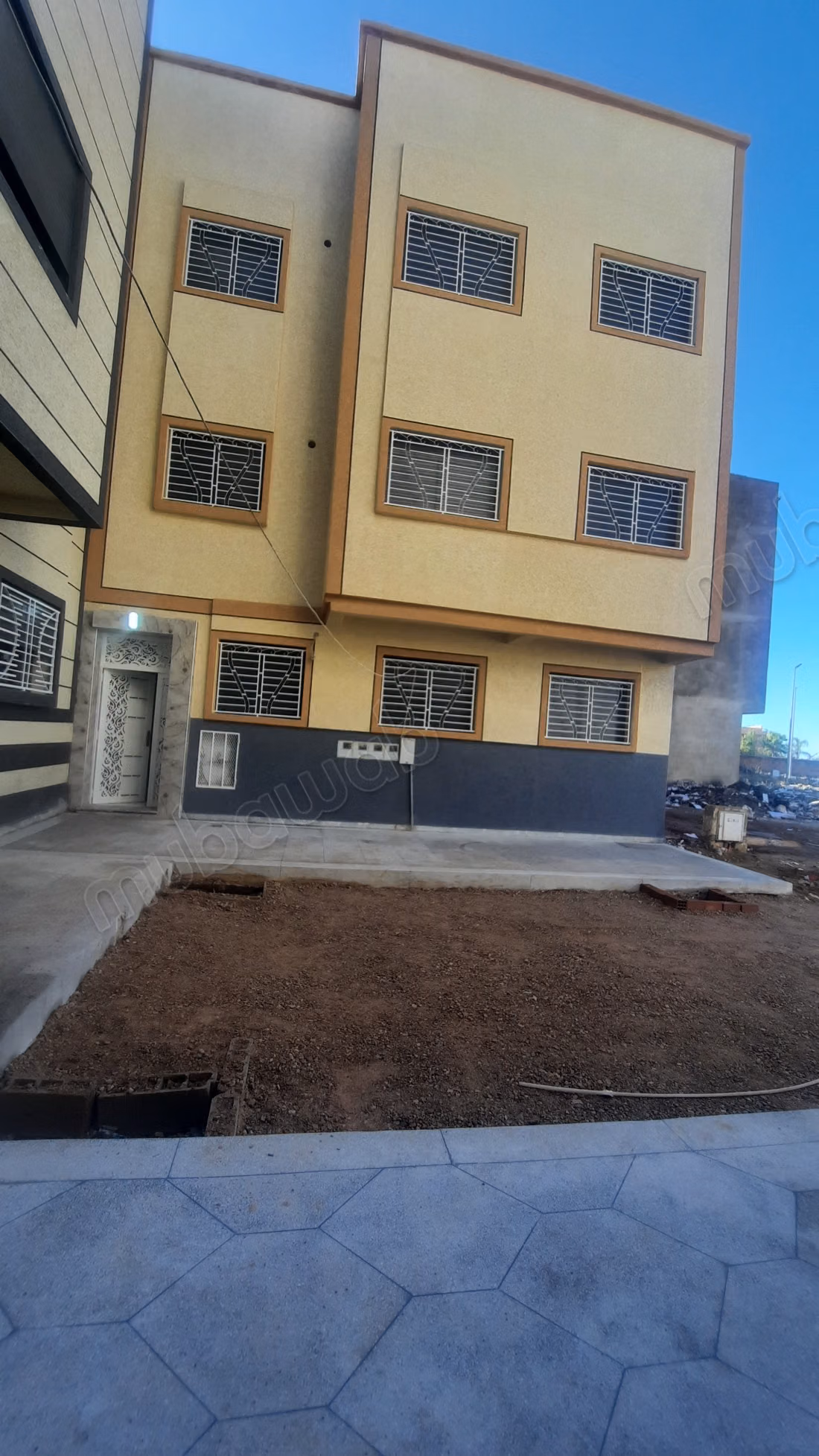 Bel appartement à vendre à Marjane. 5 grandes pièces