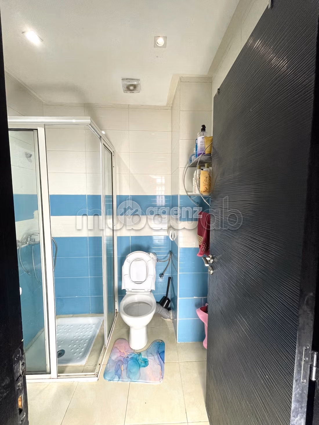 Vendita di uno splendido appartamento. 2 camere da letto. Cucina equipaggiata
