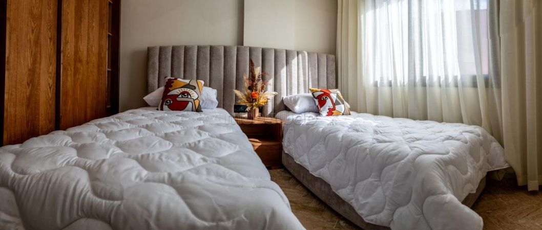 Find an apartment to buy in Aïn Sebaâ. 3 comfortable rooms