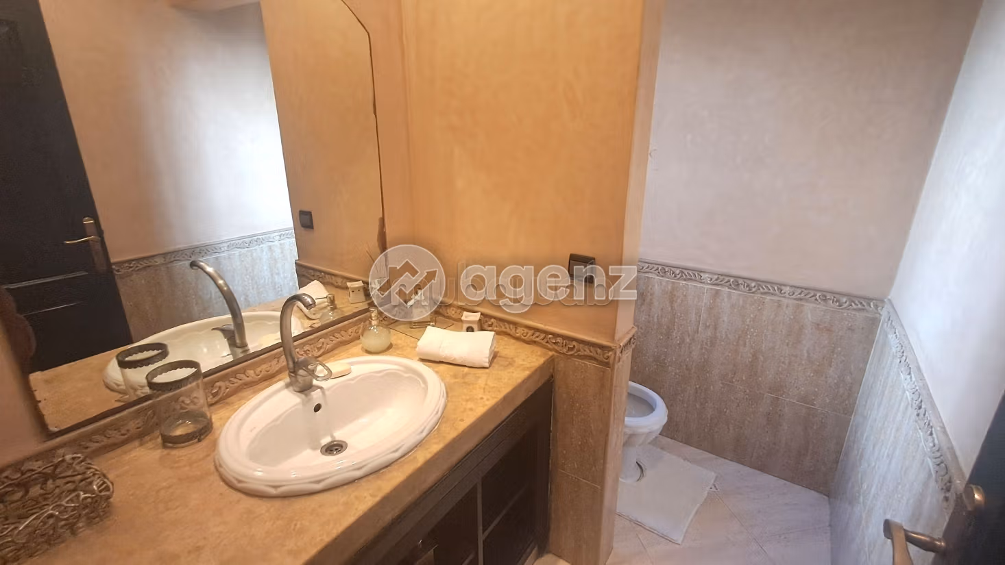 Villa à vendre 663 m², 5 chambres Sidi Maarouf Casablanca