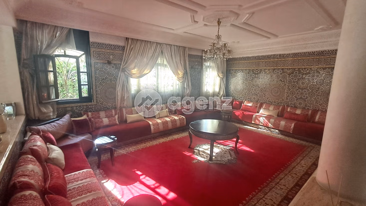 Villa à vendre 663 m², 5 chambres Sidi Maarouf Casablanca