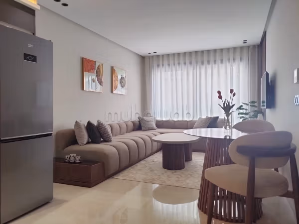 Encuentra un piso en alquiler en Oasis. Gran superficie 43 m². Completamente amueblado