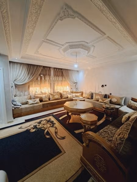 Vend appartement à Béni Mellal. 3 pièces. Bien meublé