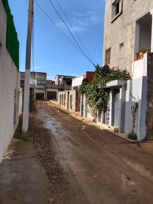 Mnihla vente terrain terrain 257m2