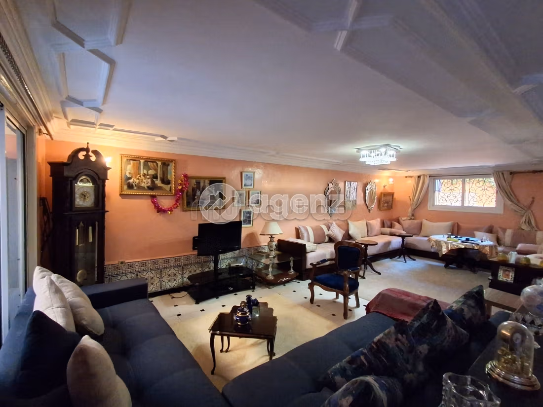 Villa à vendre 500 m², 7 chambres Samlalia Marrakech
