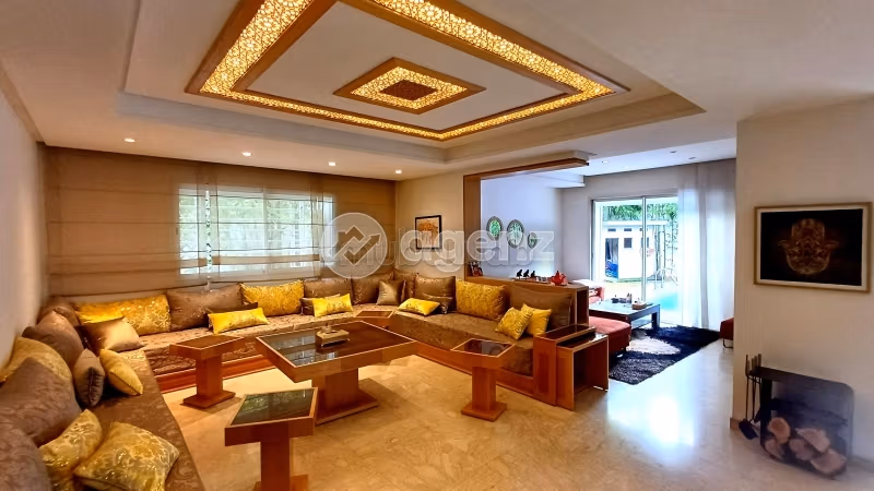 Fabulous house for sale. 4 rooms. Private garden, Cellar