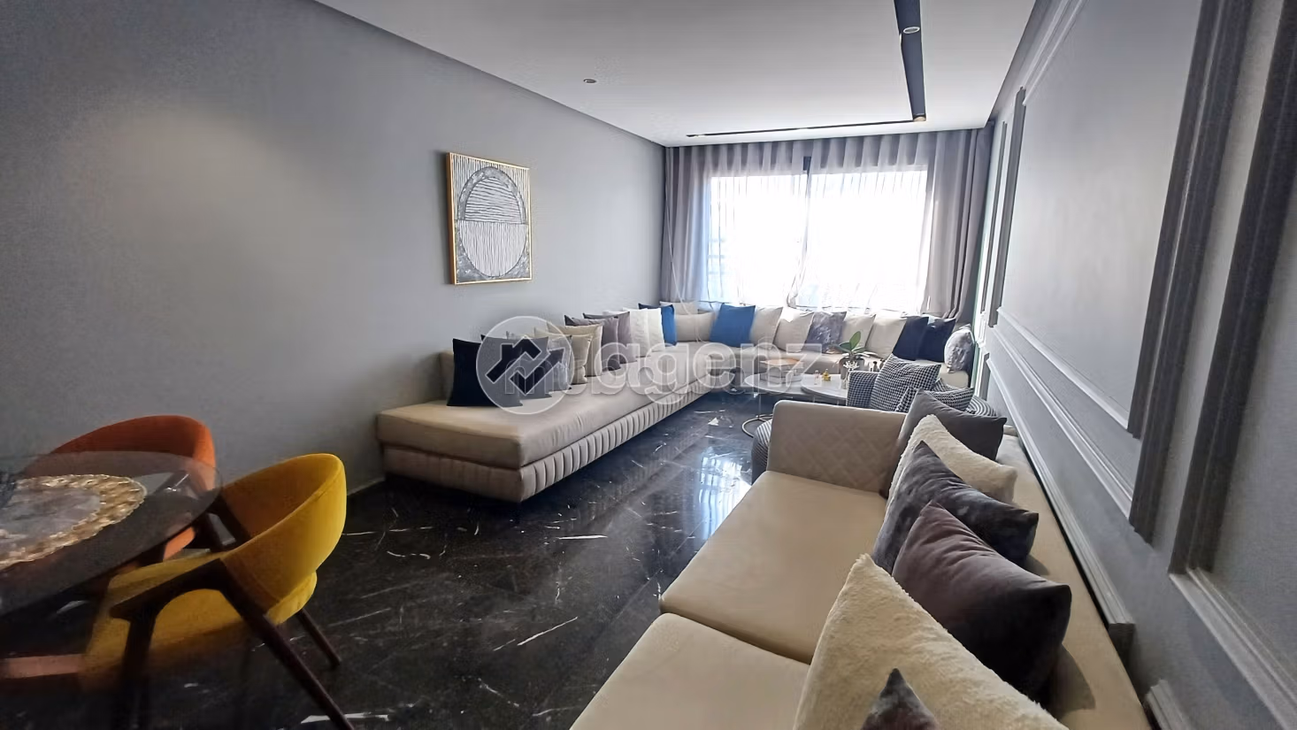 Vendita appartamento. Superficie di 85 m². Con garage e ascensore