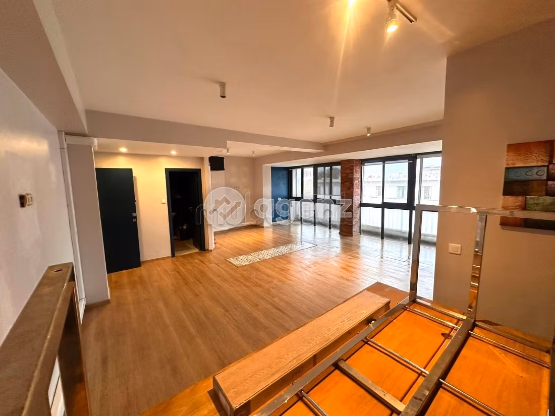 Studio à vendre 69 m² Alsace Lorraine Casablanca — 3