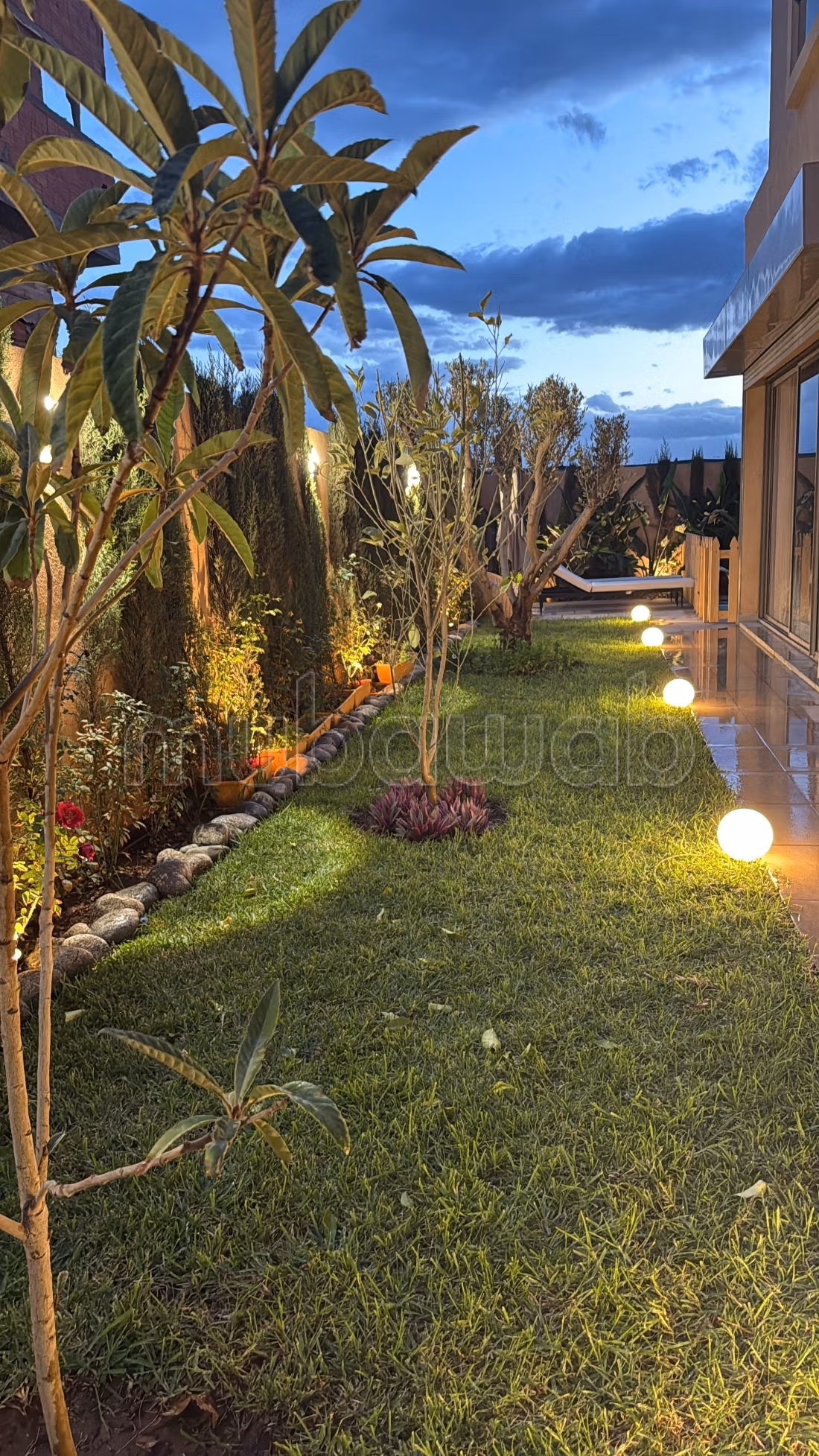 فيلا رائعة للبيع ب طريق تحناوت. 6 قطع. مكيف للهواء وحوض للسباحة