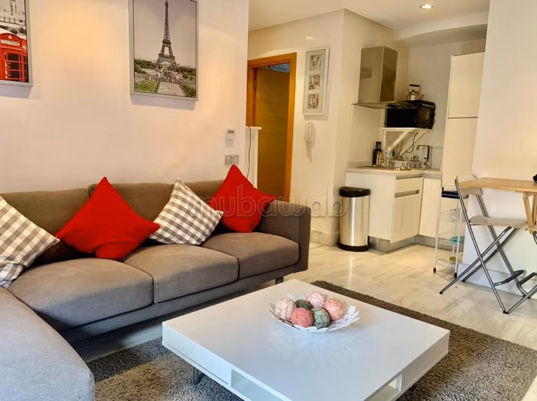 Appartement à louer à Maârif. 1 Pièce. Bien meublé — 2