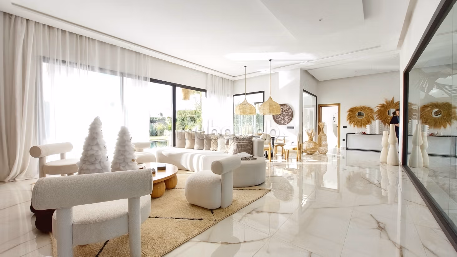 Titre: Villa de Prestige 4 Suites avec Piscine Résidence Sécurisée Marrakech