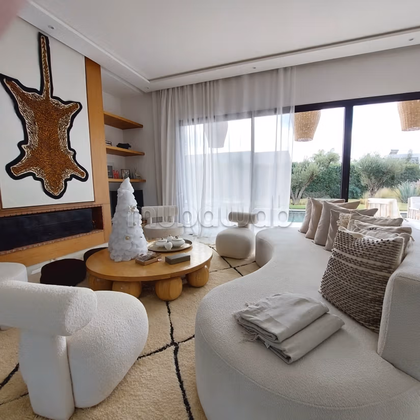 Titre: Villa de Prestige 4 Suites avec Piscine Résidence Sécurisée Marrakech