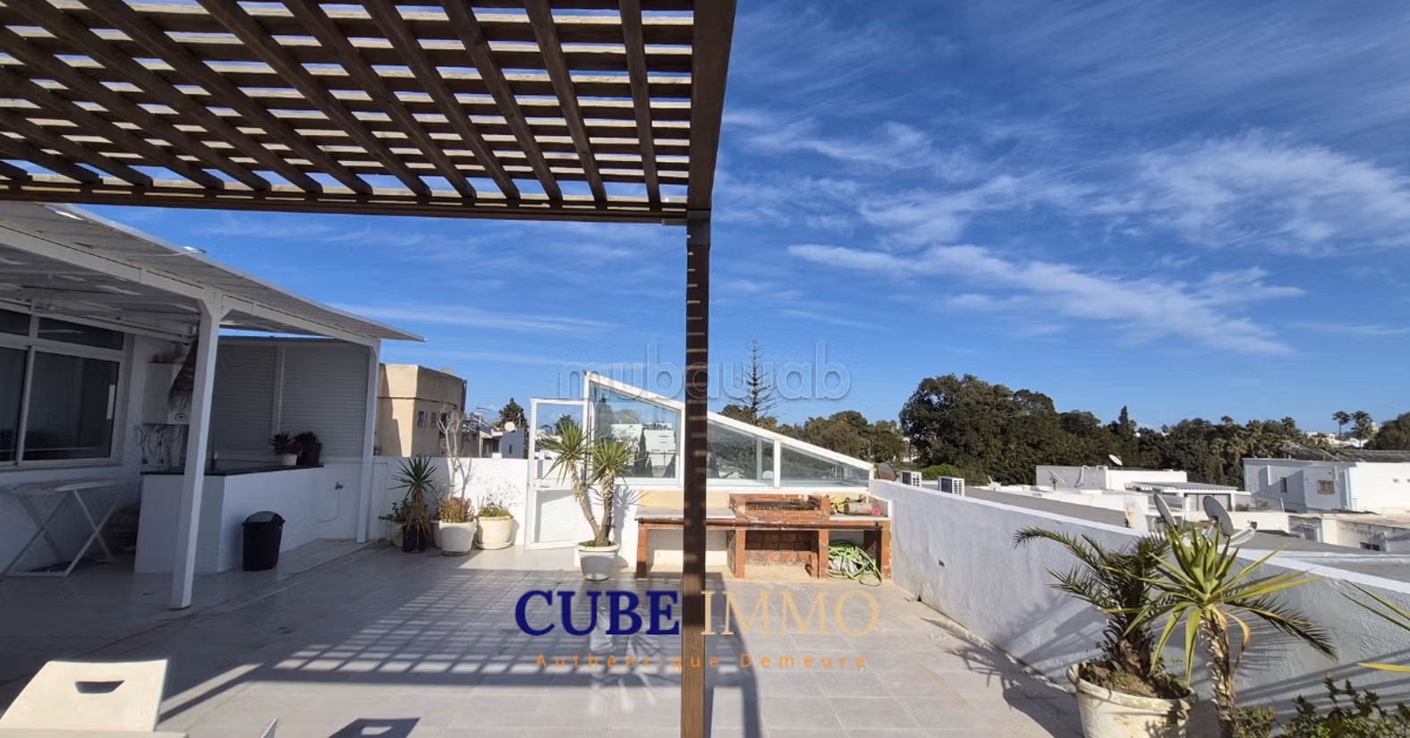 Pinthouse meublé avec grande terrasse vue dégagée