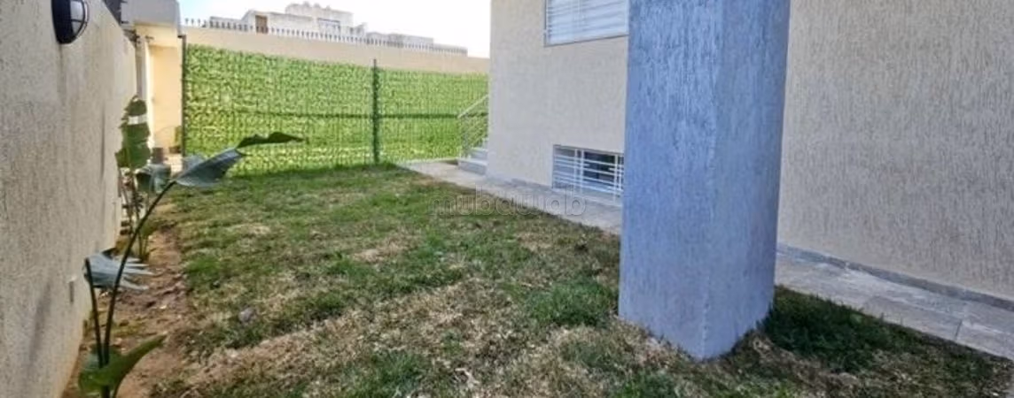 منزل رائع للإيجار ب مطار تونس قرطاج. 5 غرف. حديقة وشرفة