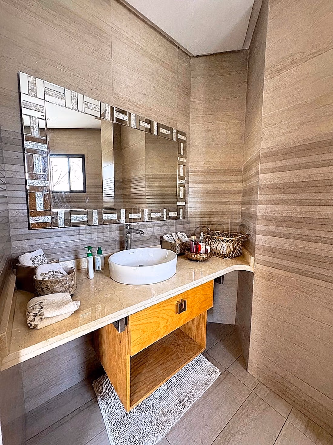 Villa con 5 Camere in Affitto – L’Orangeraie Souissi, Rabat