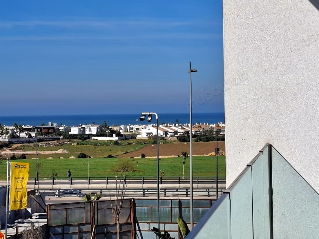 Luxury Villa for sale. 3 rooms. Double glazed windows and central heating