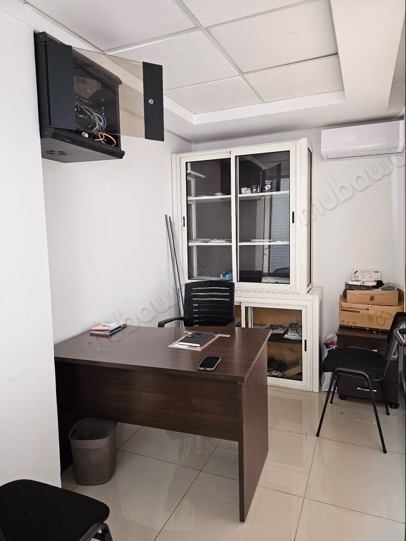 Bureaux équipés 128 m² à louer Boulevard de la Corniche