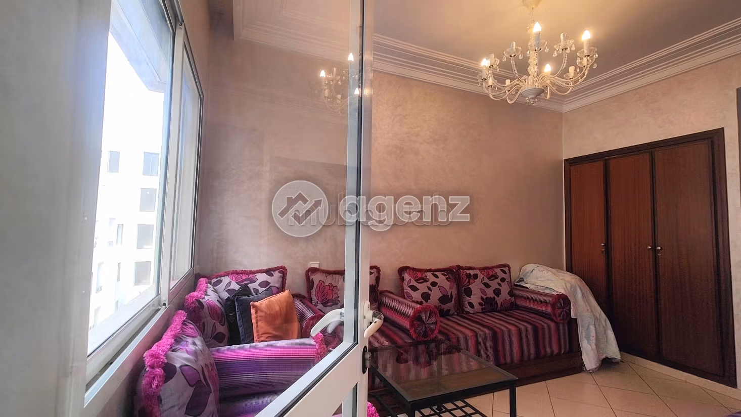 Splendido appartamento da acquistare a Belvédère. Superficie totale 91 m². Posto auto e ascensore