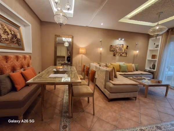 Apartment for sale in Guéliz. 4 comfortable rooms. Dressing room