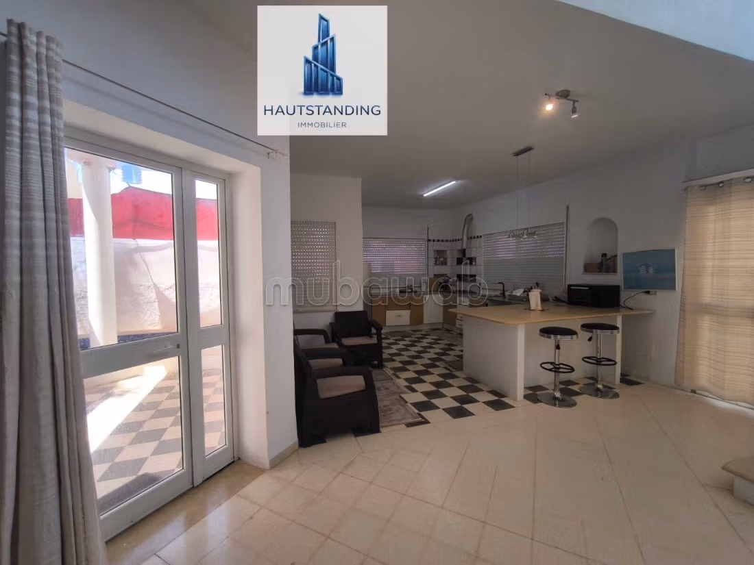 A louer Superbe Villa S4 à Skanes Monastir