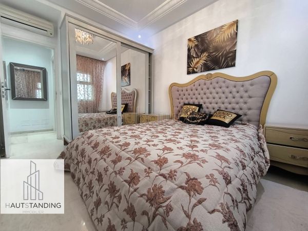 Affitto di uno splendido appartamento. 2 camere da letto. Arredato