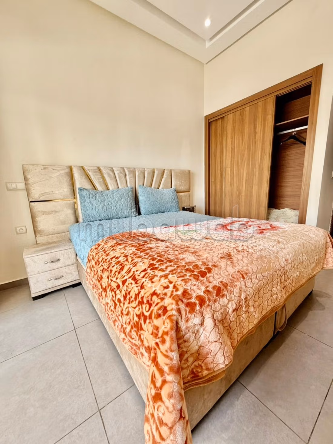 Appartement magic house a louer vue sur piscine