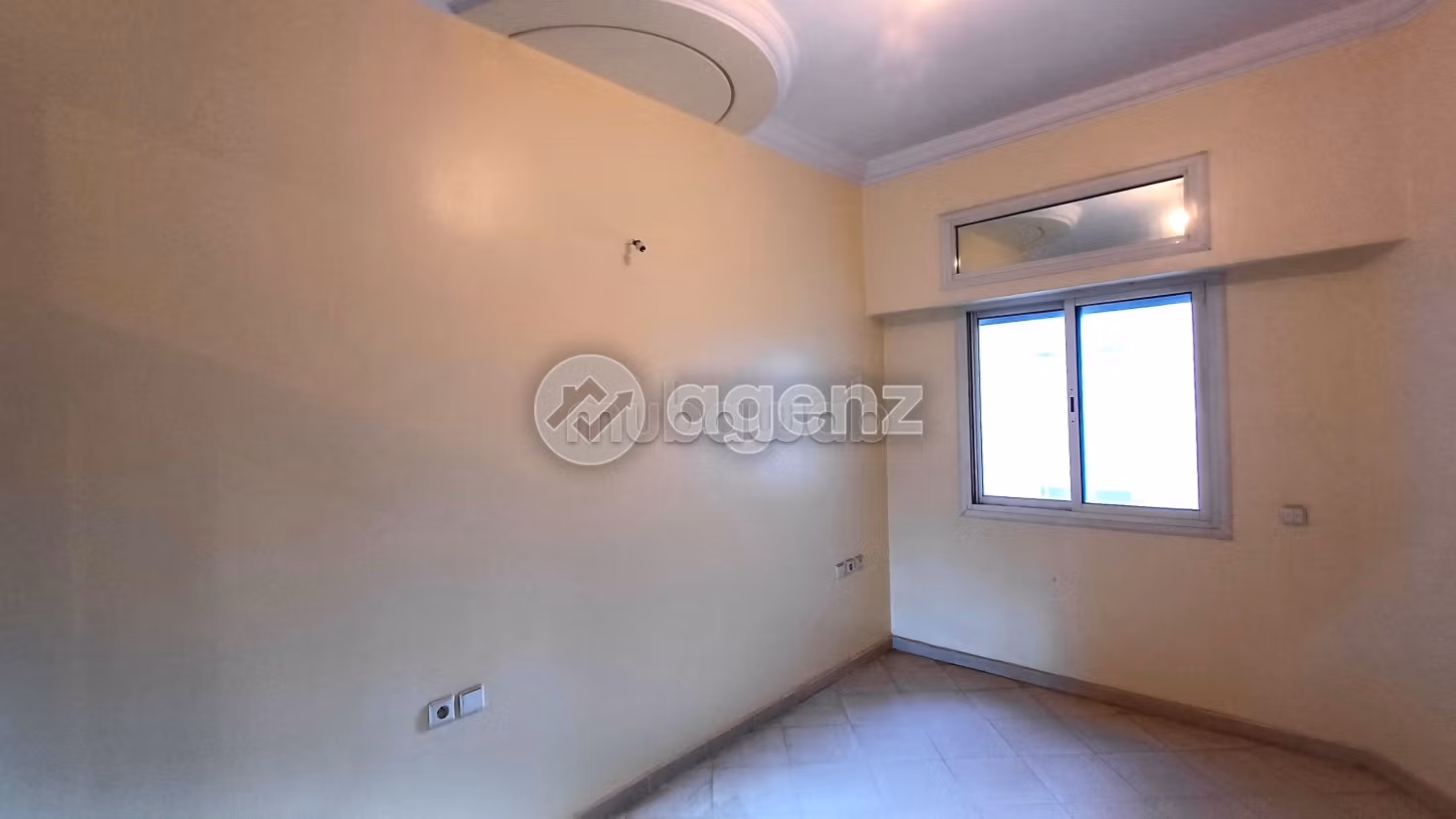Vendita di uno splendido appartamento. Superficie 83 m². Con garage e ascensore