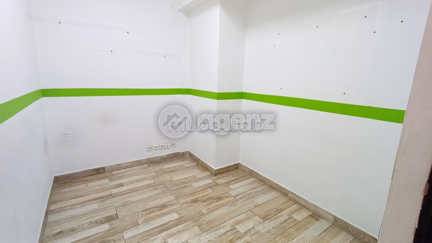 Commerce à vendre 140 m² Triangle d'Or Casablanca