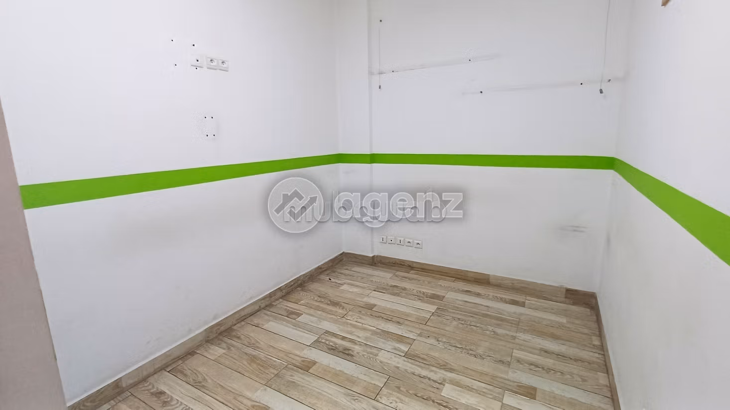 Commerce à vendre 140 m² Triangle d'Or Casablanca