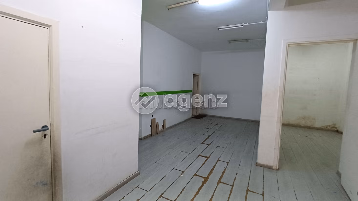 Commerce à vendre 140 m² Triangle d'Or Casablanca