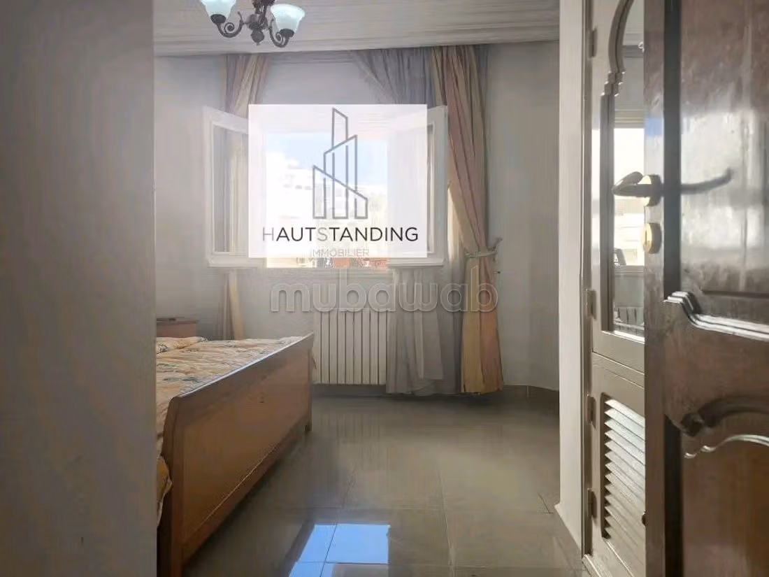 Rent an apartment. Surface area 145 m². Well furnished