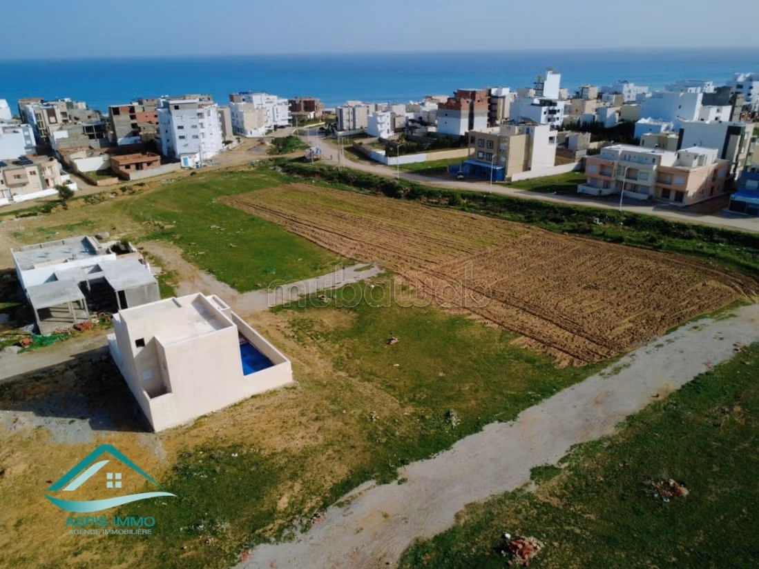 Terrain 2368 m² à 350 mètres plage Ezzahra Kelibia