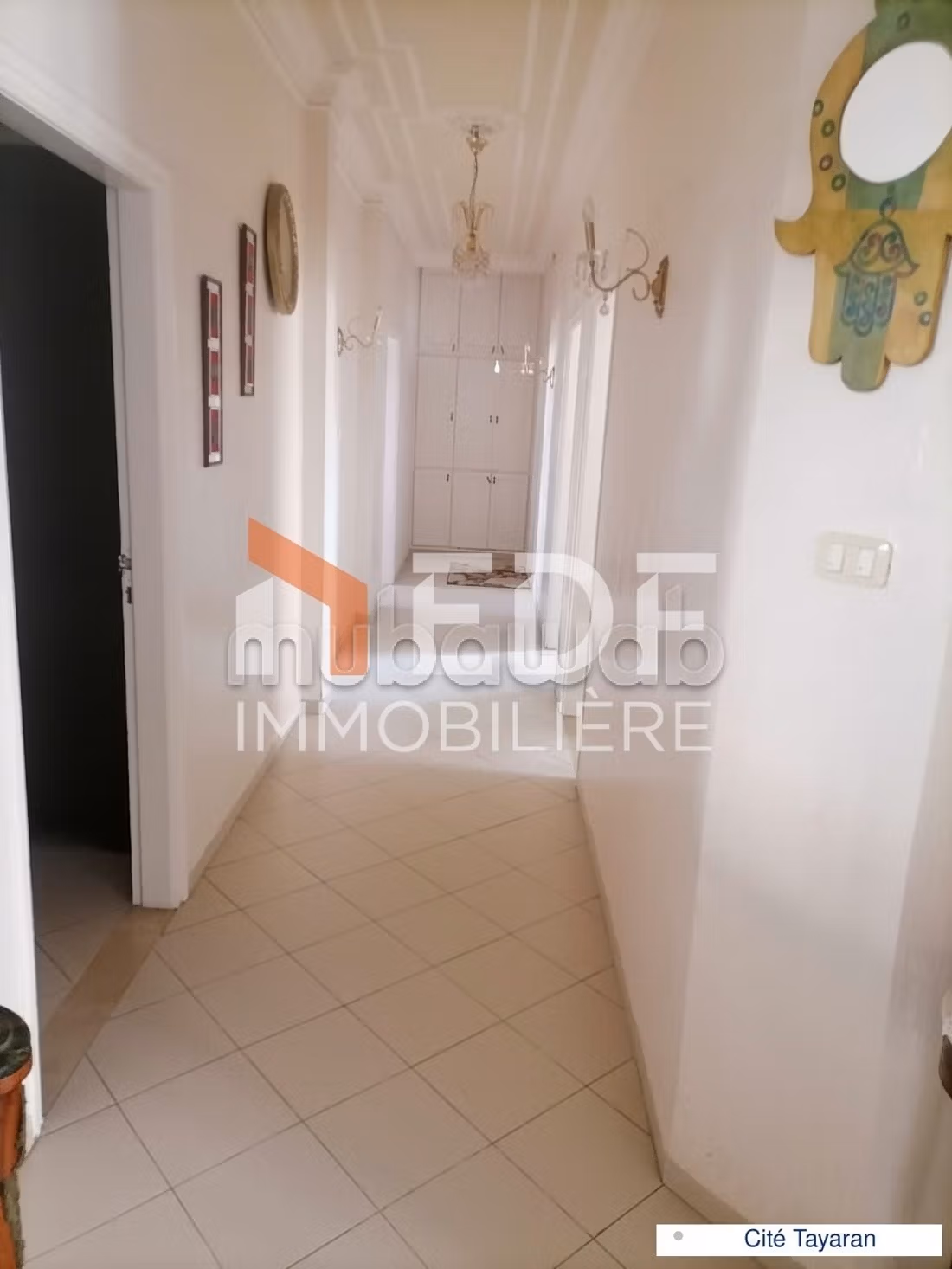Vendita villa di lusso a Bizerte. 6 locali spaziosi. Garage e terrazzo
