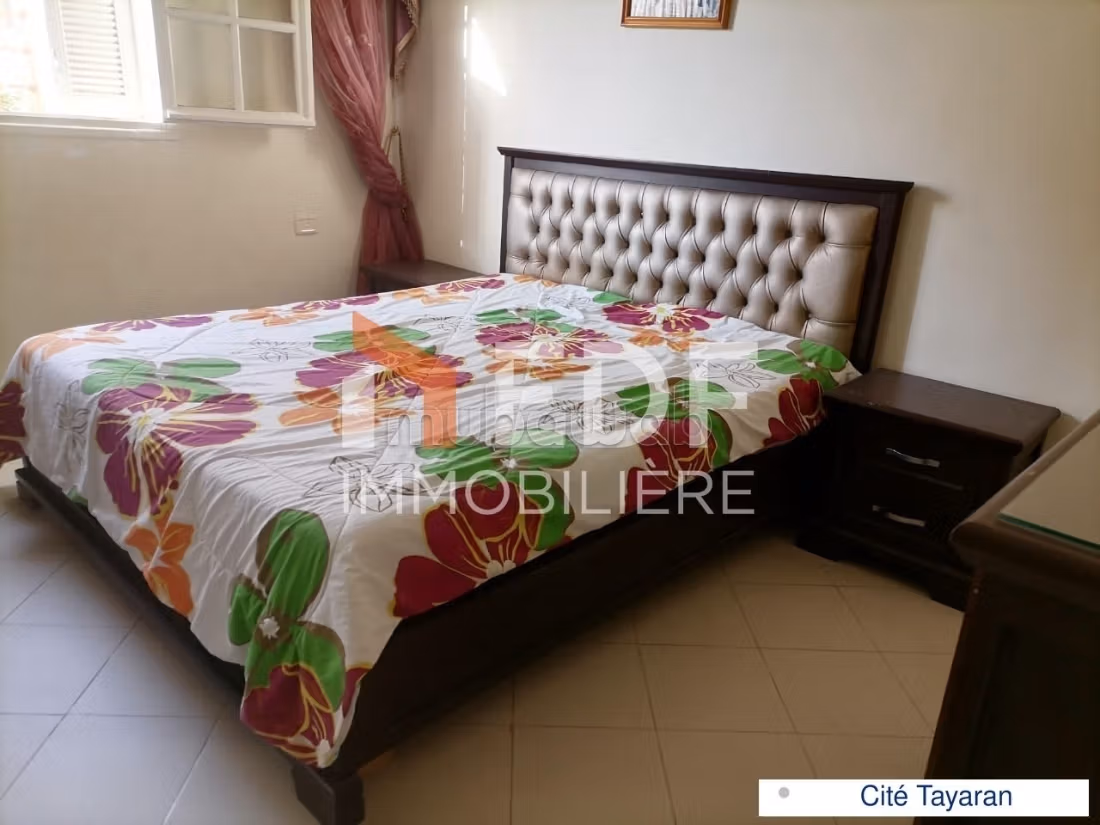 Vendita villa di lusso a Bizerte. 6 locali spaziosi. Garage e terrazzo