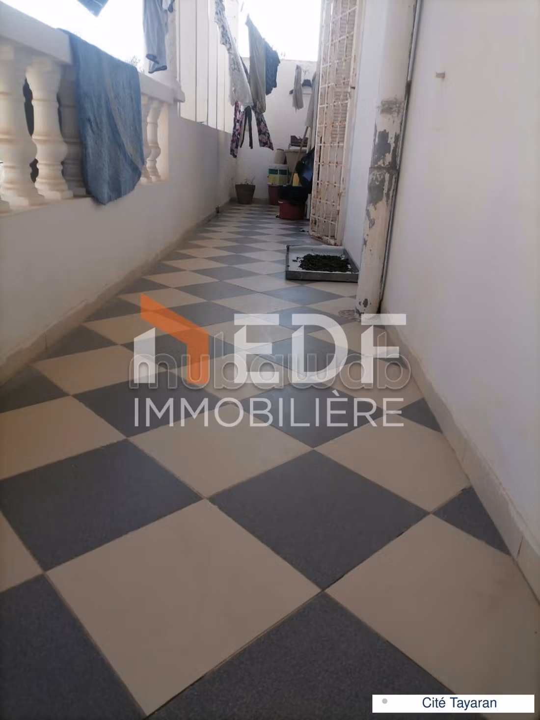 Vendita villa di lusso a Bizerte. 6 locali spaziosi. Garage e terrazzo